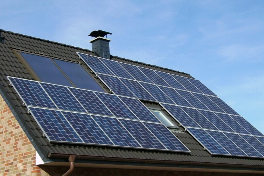 If you household creates too much waste, or you are just looking for ways to cut back - check out 5 Easy Ways to Have a More Sustainable Home.
