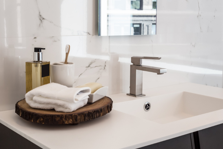 Because the bathroom is a smaller room it's really fun to decorate. Here are a few tips to help you decorate a bathroom.