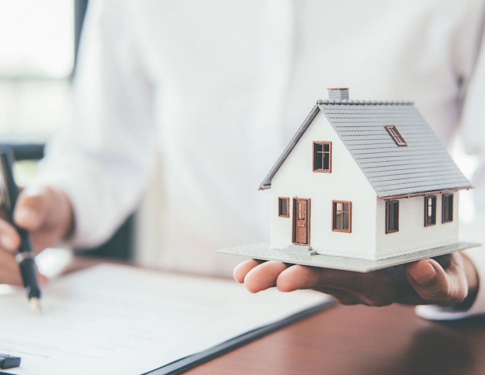 Are you getting ready to buy a new home? Here are some tips to help you decide your wants vs. your needs when buying a new home.