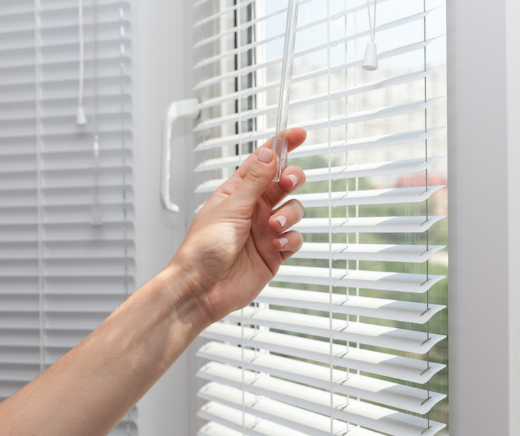 You are going to need these Deep Cleaning tips to get your house ready for holiday guests. Hopefully you can find some time to relax!
