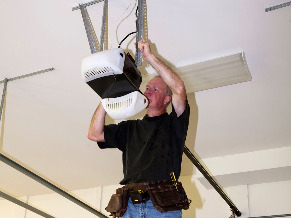 Maintaining your garage door regularly is the key to keeping it working properly and safely for years to come. So, be sure to set aside time every 6 months to complete this maintenance checklist.