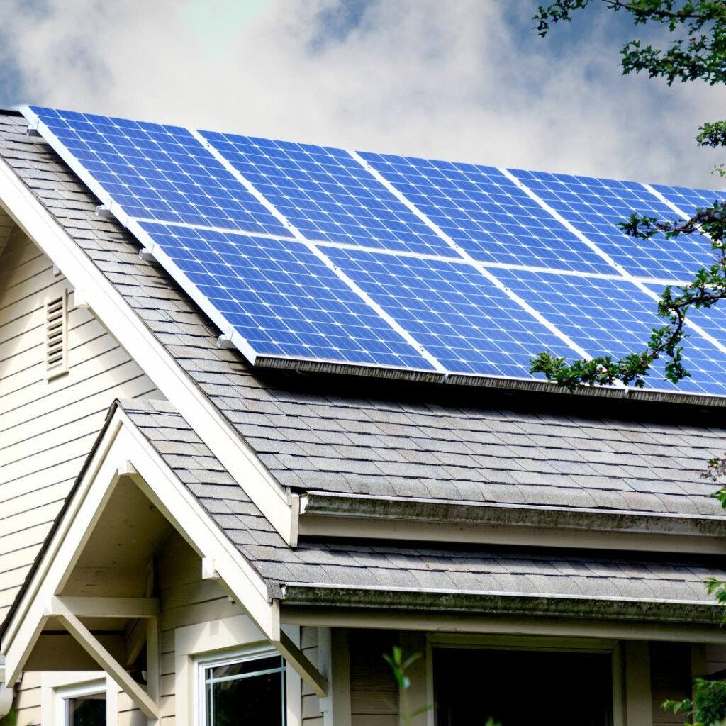 This guide will help you understand what it takes to install solar panels in your home. Start planning and making the most of solar energy!