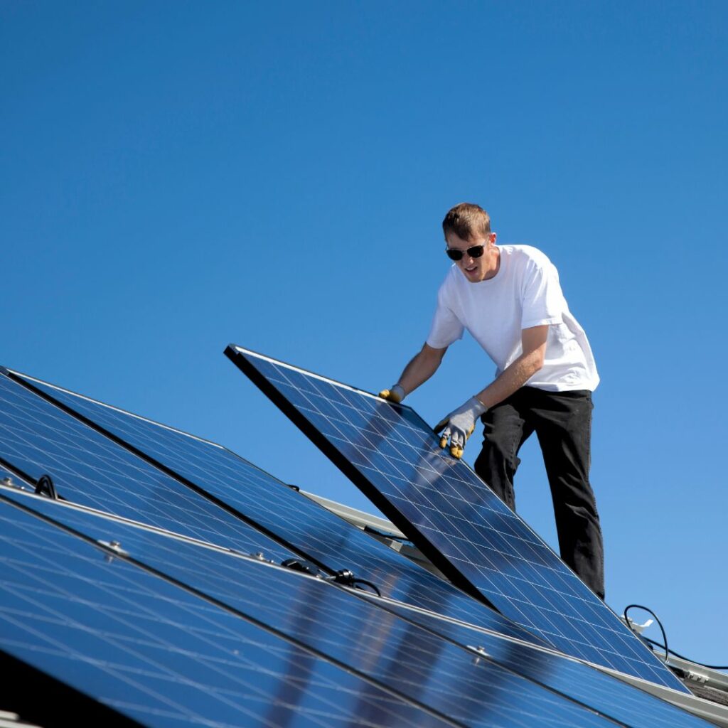 This guide will help you understand what it takes to install solar panels in your home. Start planning and making the most of solar energy!