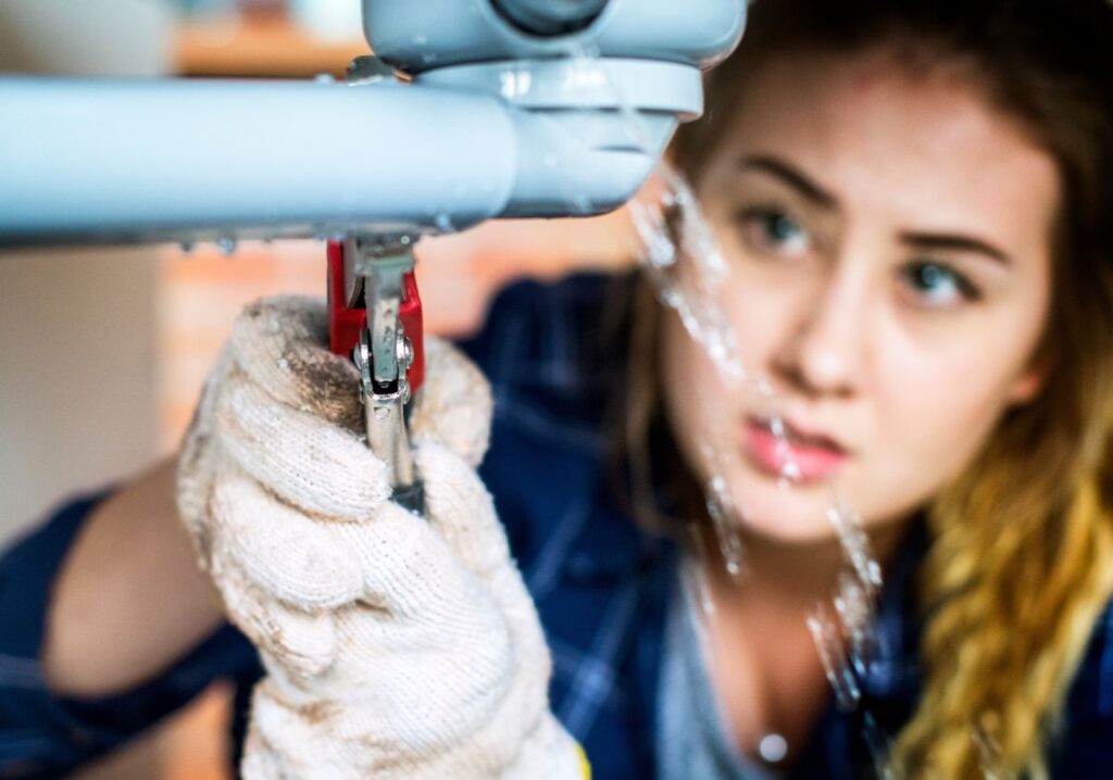 Having a dishwasher hose leaking under the sink can be a frustrating issue, but it is something that you can fix on your own. Here's a step-by-step guide on how to fix a dishwasher hose leaking under the sink.