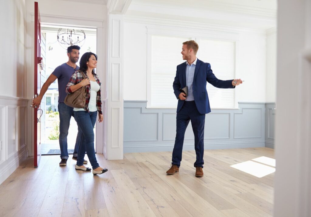 6 Warning Signs of an Incompetent Real Estate Agent