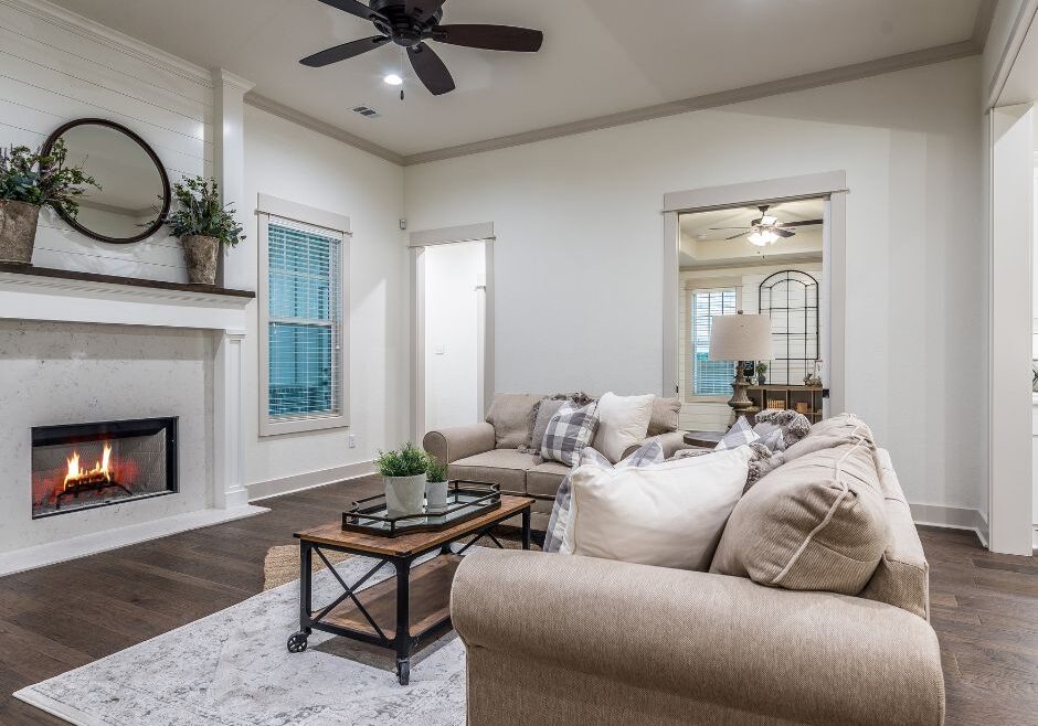 Our guide to the ceiling fan makeover - Turn that tired old fan into a fashionable centerpiece of your decor on a budget!