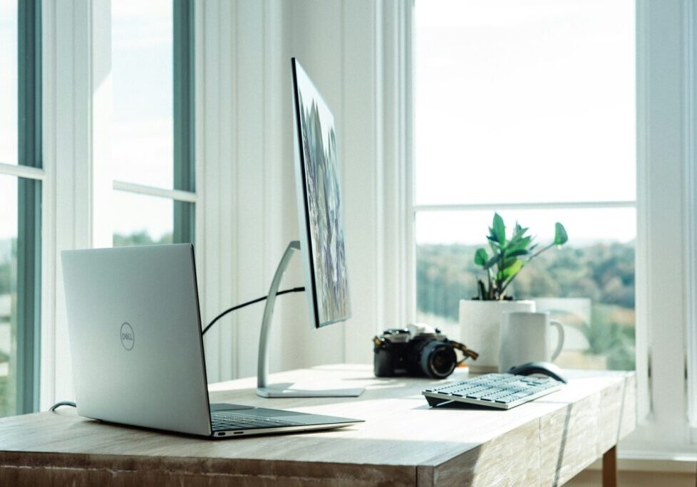 Creating a home office in a small space is possible with some planning and smart choices. Continue reading to learn more!